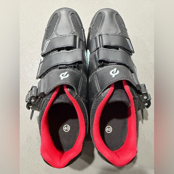 Peloton Black Cycling Shoe Tool Kit with Silver Wrench - Picture 3 of 6